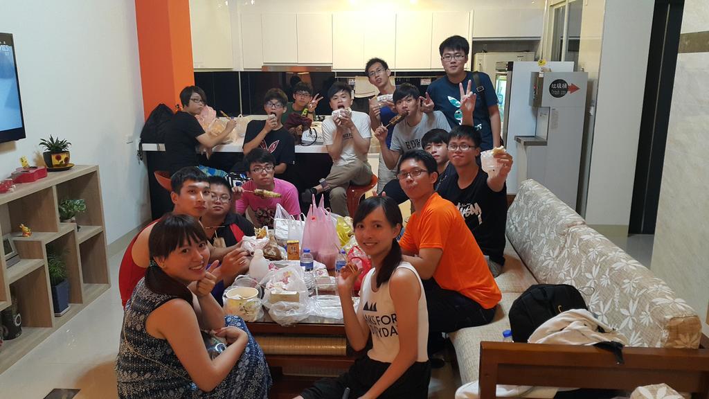Dropby B&B Hualien City Ngoại thất bức ảnh